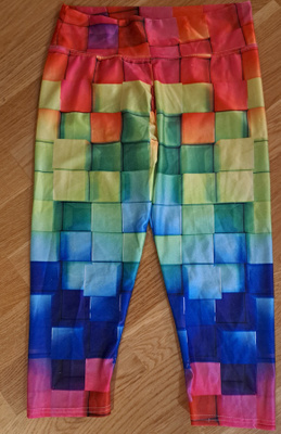 Jumppa trikoot / caprit koko S