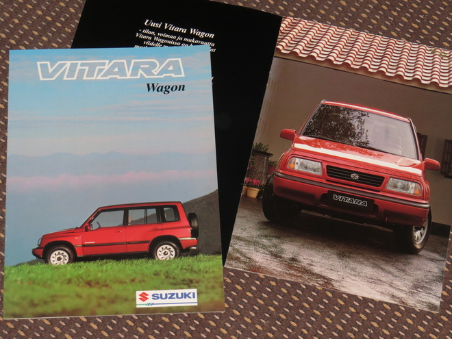 1992 Suzuki Vitara Wagon esite - KUIN UUSI - suom - 16 sivua