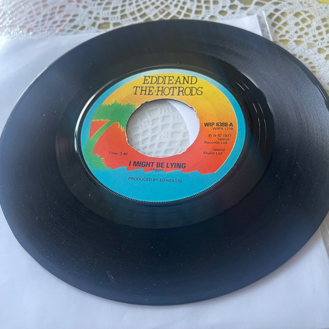 EDDIE AND THE HOTRODS: I Might Be Lying * Ignore Them * UK
