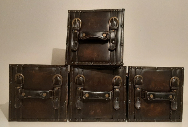 4x puulaatikko keinonahkakahvoilla