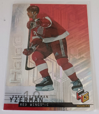 1999-00 Upper Deck HoloGrFx #21 Steve Yzerman