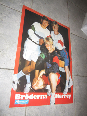 HERREYS - HEMMETS LEHDEN JULISTE