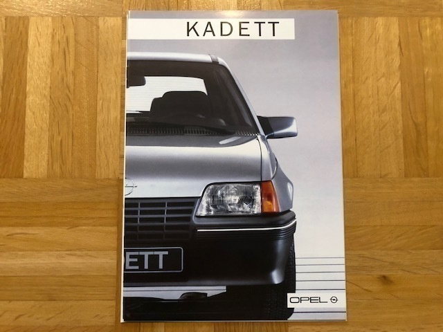 Esite Opel Kadett E 1986/1987
