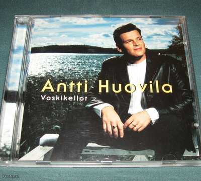 Antti Huovila: Vaskikellot [CD]