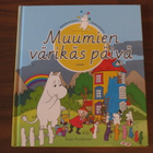 Tuula Korolainen: Muumien värikäs päivä - pikkukuva 1