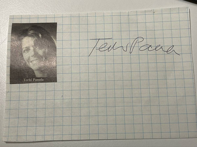 Terhi Panula nimikirjoitus paperilla