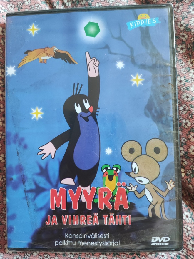 Myyrä ja vihreä tähti UUSI