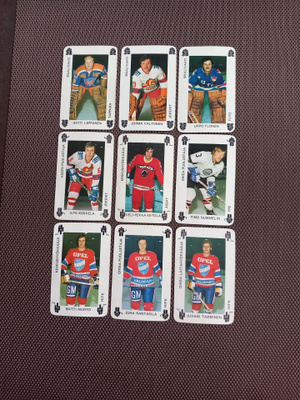 Typotor 1974 kortit 1,75 € kpl