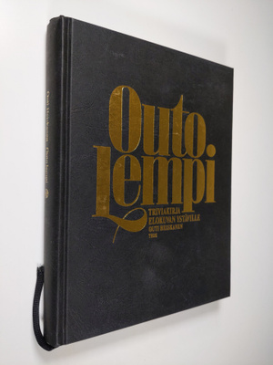 Outi Heiskanen : Outo lempi : triviakirja elokuvan ystäville