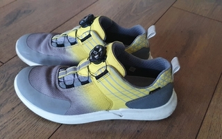 Superfit goretex lenkkarit, koko 38, erinomainen kunto