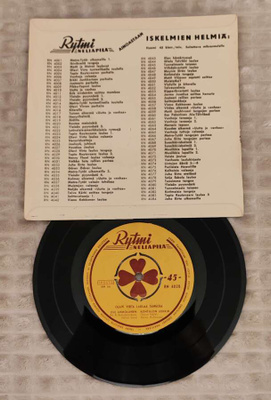 Olavi Virta Olavi Virta Laulaa Tangoja 7"ep