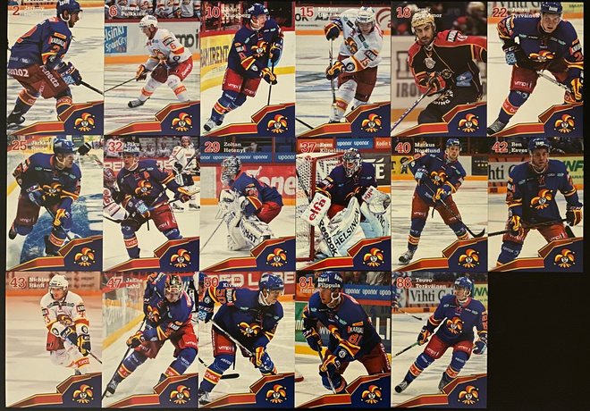 11-12 Jokerit Team Issue (17 erilaista)
