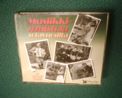 4CD Musiikkimuistoja sotavuosilta boxi (Sis.pk:t)