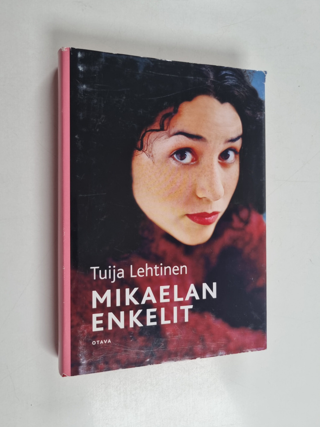 Tuija Lehtinen : Mikaelan enkelit