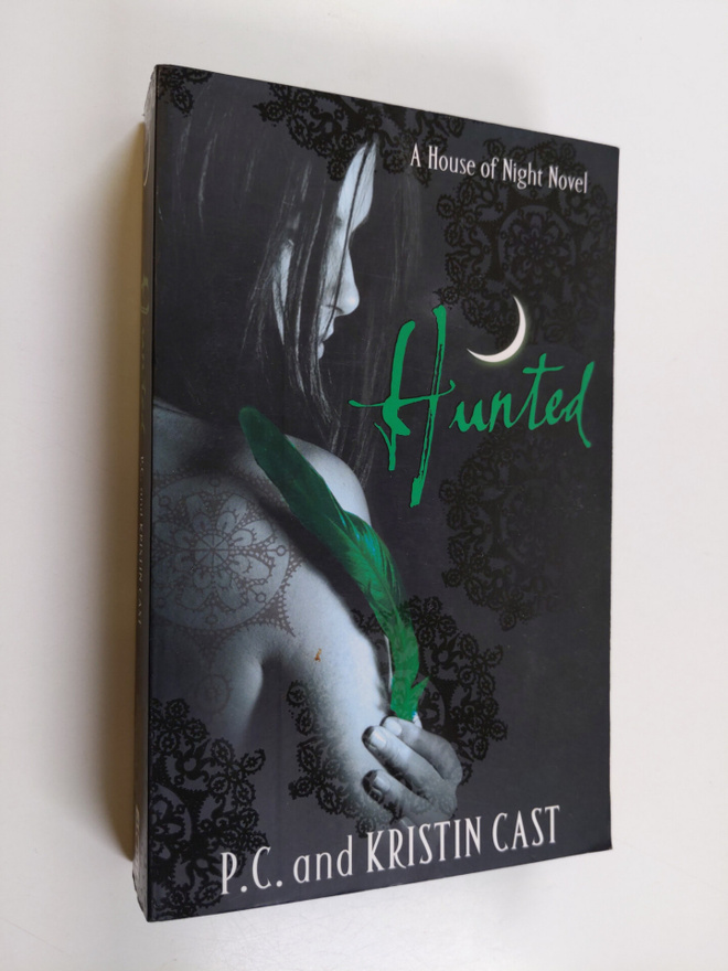 P.C. Cast : Hunted