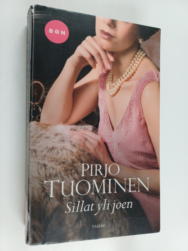 Pirjo Tuominen : Sillat yli joen