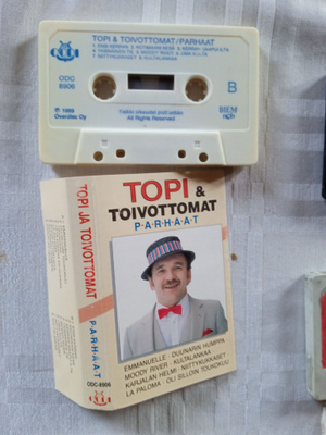 C- KASETTI: TOPI & TOIVOTTOMAT : PARHAAT