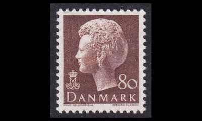 Tanska 622 ** Margrethe 80 öre ruskea (1976)