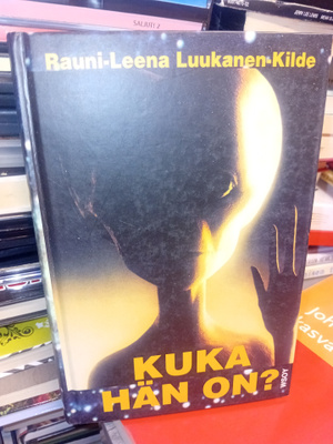 Luukanen-Gilde : Kuka hän on ? ( SIS POSTIKULU )