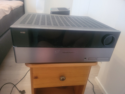 Harman Kardon AVR-360 viritinvahvistin