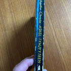 Askel tyhjyyteen, Agatha Christie - pikkukuva 2