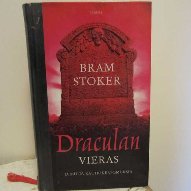 BRAM STOKER >< Draculan vieras ja muita kauhukertomuksia