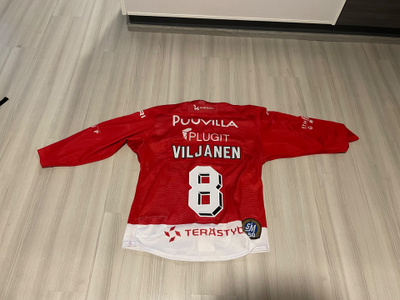 Valtteri Viljanen Ässät game worn pelipaita