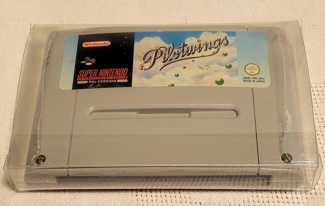 * PilotWings SNES PAL - EUR + Uusi Suojakotelo Lue Kuvaus