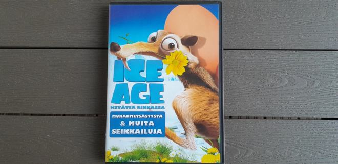 DVD: Ice Age: Kevättä Rinnassa - Munanmetsästystä & (2016)