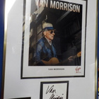 VAN MORRISON TAULU ITSE MESTARIN NIMMARILLA - pikkukuva 1