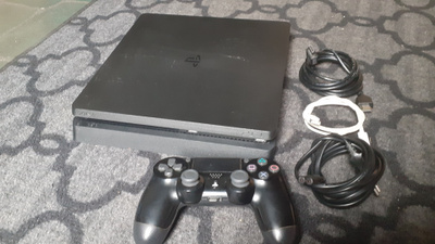 Playstation 4 Slim 400GT konsoli, ohjain & tarv. johdot