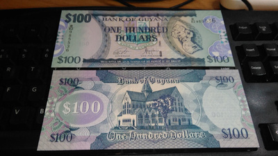 Guyana 100 Dollars P36 UNC