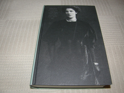 Marjut Hjelt (toim.) Helmi -sid