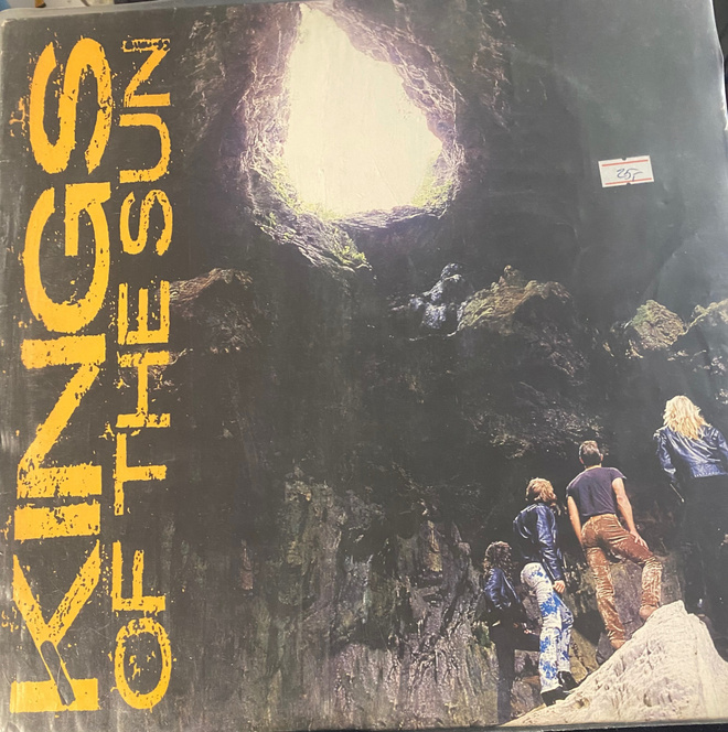 Kings of the Sun (1988) ja Full Frontal Attack (1990) LP