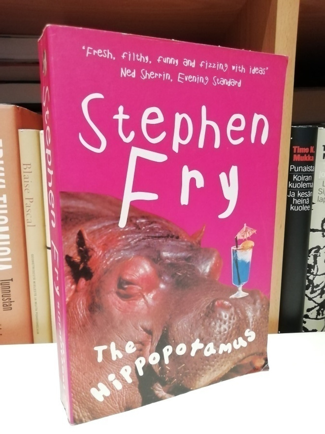 Stephen Fry - The Hippopotamus - Arrow 2004