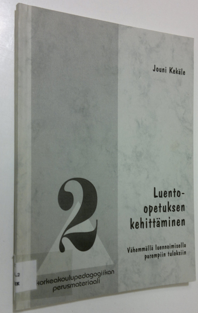 Jouni Kekäle : Luento-opetuksen kehittäminen : vähemmällä...