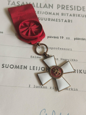SL R I myöntökirjalla