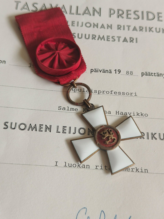 SL R I myöntökirjalla