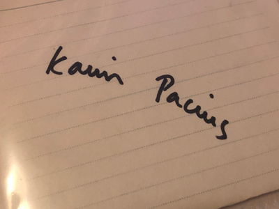 Karin Pacius nimikirjoitus paperilla