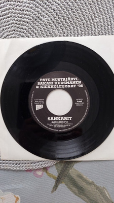 7" P Mustajärvi, S Kuosmanen & Kiekkoleijonat ´95: Sankarit