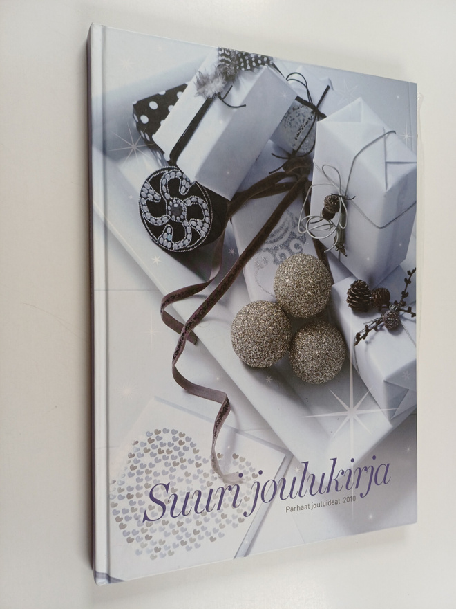 Suuri joulukirja 2010 : parhaat jouluideat (+askartelupap...