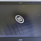 Acer Aspire F5 521, Linux Mint 22.3 Cinnamon - pikkukuva 2