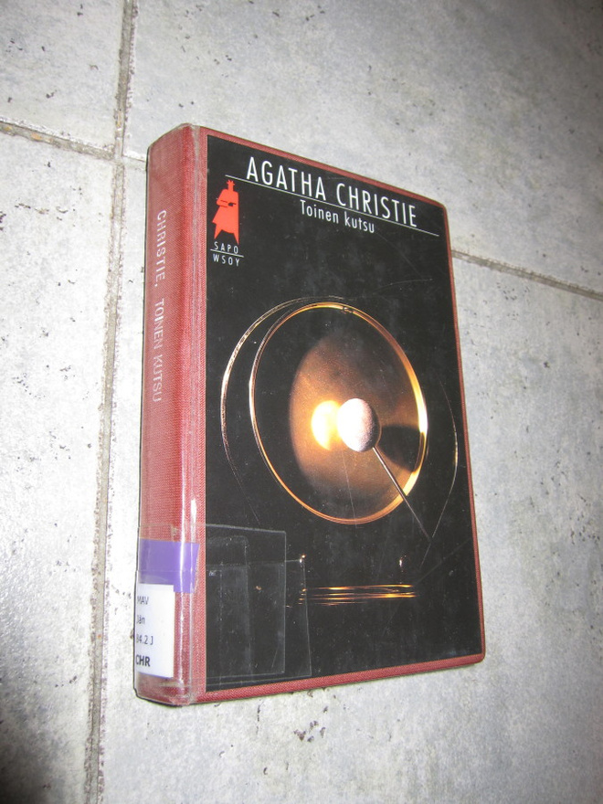 Agatha Christie: Toinen kutsu ( SIDOTTU
