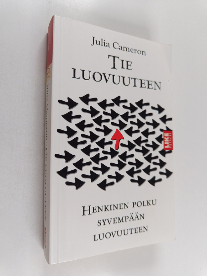 Julia Cameron : Tie luovuuteen : henkinen polku syvempään...