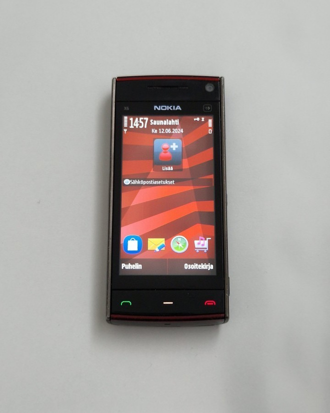 Nokia X6-00