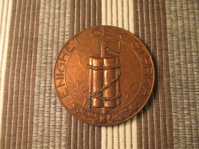 Suomen Puuhiomoyhdistys 30 V mitali /J. Munsterhjelm 1923.