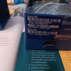 Nokialainen Lumia 520 mustanvärinen alkuperäispaketissaan - pikkukuva 3