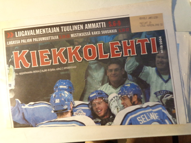 Kiekkolehti Nro 19/2004 (3.2)
