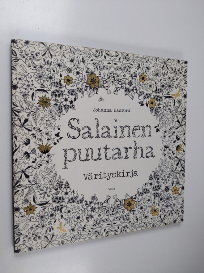 Johanna Basford : Salainen puutarha