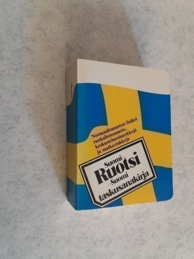 Suomi - Ruotsi - Suomi sanakirja